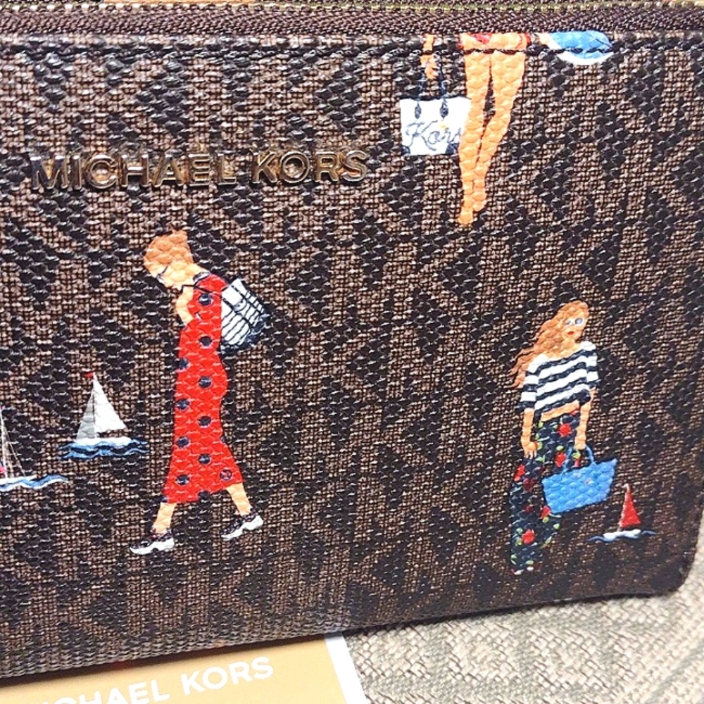 Michael Kors Sailor Woman Jet Set Travel Wallet - Picture 3 of 16